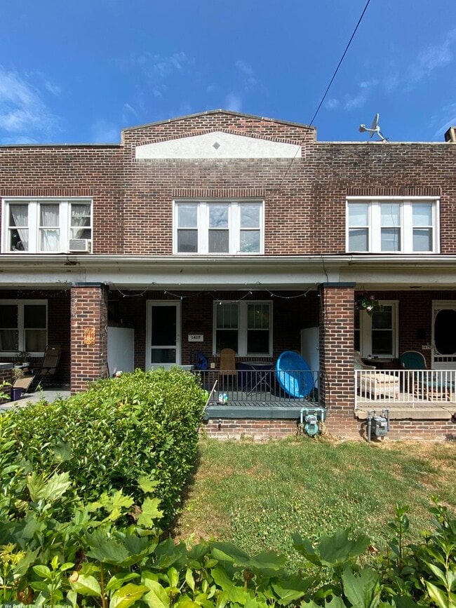 property at 1417 N St Clair St