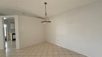 3293 Brewster Dr in Kissimmee, FL - Building Photo - Building Photo