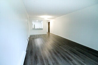 508 Beechwood Dr in Waterloo, ON - Building Photo - Building Photo