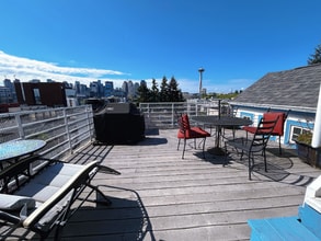 915 6th Ave N in Seattle, WA - Building Photo - Building Photo