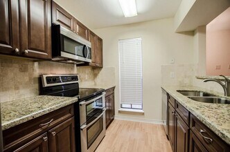 3500 Tangle Brush Dr in The Woodlands, TX - Building Photo - Building Photo