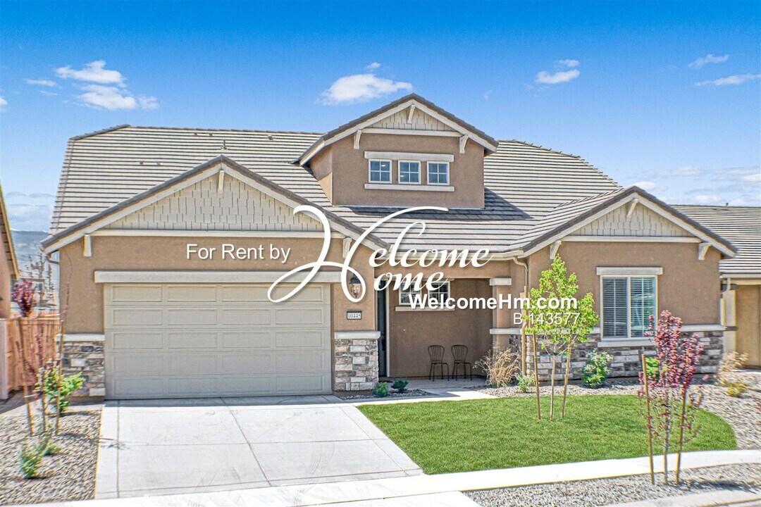 10445 Mott Ct in Reno, NV - Building Photo