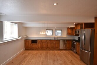 840 16th St in Boulder, CO - Building Photo - Building Photo