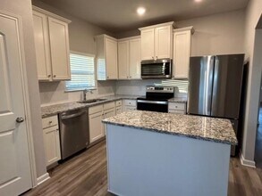 1117 Wheatfield Ln in Crowley, TX - Building Photo - Building Photo