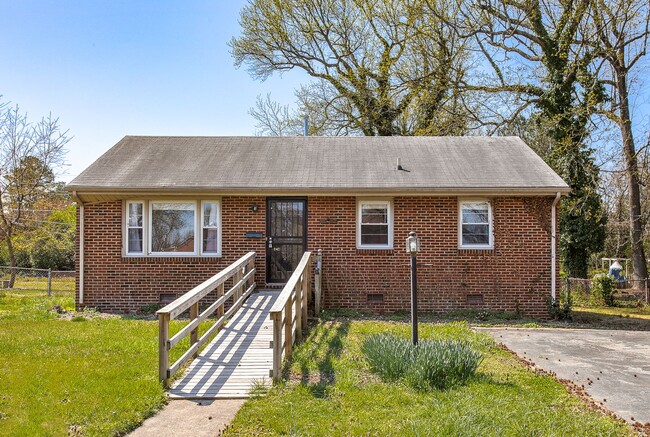 1507 Carter St in Richmond, VA - Foto de edificio - Building Photo