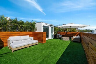 361 Jefferson Ave, Unit 1 in Miami Beach, FL - Building Photo - Building Photo