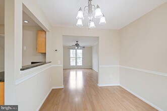 1808 Hammond Ct in Frederick, MD - Foto de edificio - Building Photo