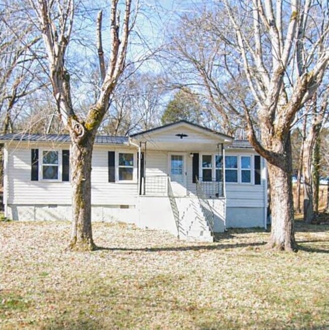 property at 124 Morrison St