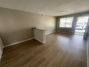 3021 Carnes Ave in Memphis, TN - Building Photo - Building Photo