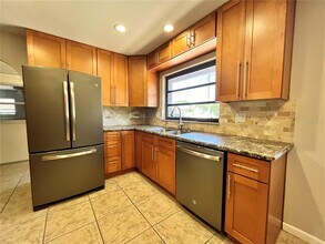 600 S Parkview Ave in Orange City, FL - Building Photo - Building Photo