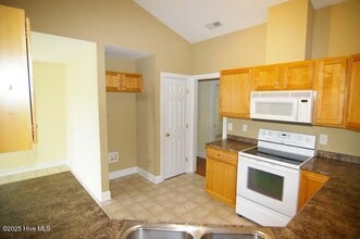 3321 Langston Blvd in Winterville, NC - Building Photo - Building Photo