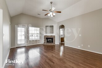 10178 Rathmore Dr in Cordova, TN - Building Photo - Building Photo