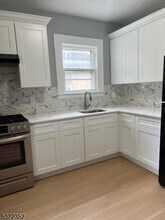 10 Warman St in Montclair, NJ - Building Photo - Building Photo