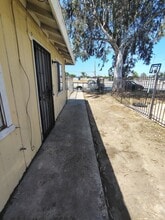 345 S Dr. Martin Luther King Jr. Blvd in Bakersfield, CA - Building Photo - Building Photo