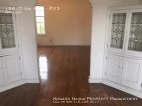 15610 Van Aken Blvd in Shaker Heights, OH - Building Photo - Building Photo