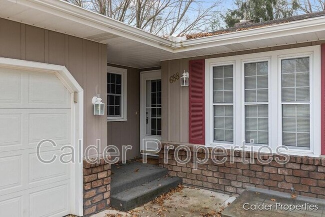 688 Dawn St SE in Grand Rapids, MI - Building Photo - Building Photo