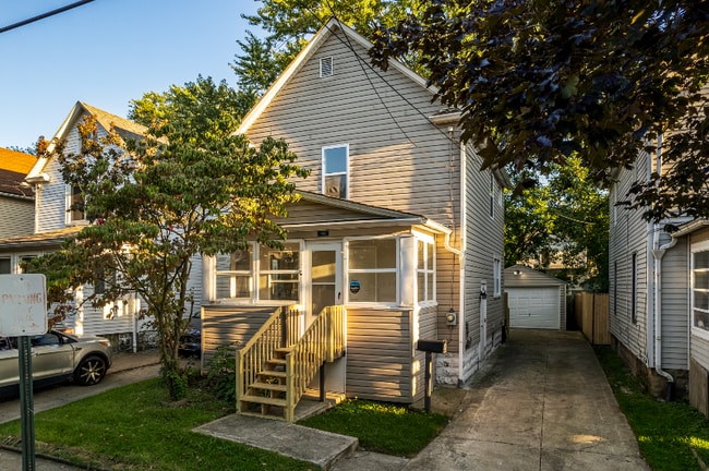 312 Upland Ave in Akron, OH - Building Photo - Building Photo
