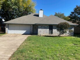 3615 Wessex Ct in Denton, TX - Building Photo