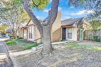 2111 E Belt Line Rd in Richardson, TX - Building Photo - Building Photo