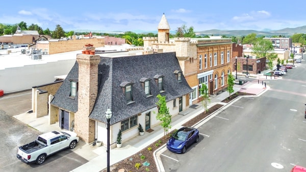 property at 32 E Utah Ave