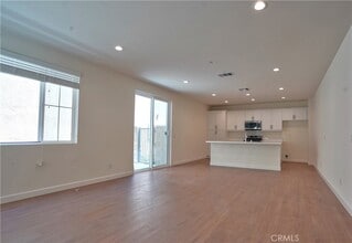 136 Trellis Ct in Perris, CA - Foto de edificio - Building Photo