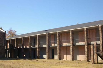 Alcy Garden Apartments in Memphis, TN - Foto de edificio - Building Photo