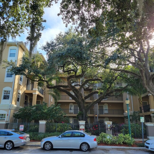 1268 11th St in Sarasota, FL - Building Photo - Building Photo