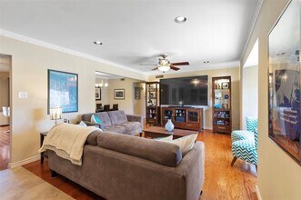 4709 Skillman St in Dallas, TX - Building Photo - Building Photo