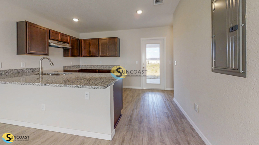 9183 N Peachtree Way in Citrus Springs, FL - Building Photo