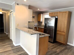 1744 N Lakeland Dr in Norfolk, VA - Building Photo - Building Photo