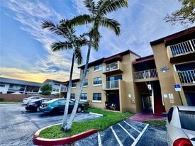 15560 SW 80th St in Miami, FL - Building Photo