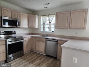 3211 Halcyon Ct in Ellicott City, MD - Building Photo - Building Photo