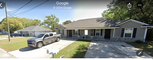 8056 Graves Rd in Pensacola, FL - Building Photo - Building Photo