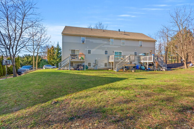 7 Renfrew St in Worcester, MA - Foto de edificio - Building Photo