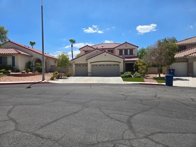 property at 3033 Panorama Ridge Dr