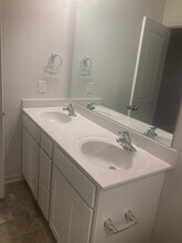 2495 Ashton Park Ln in Burlington, NC - Building Photo - Building Photo