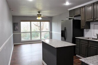 4601 Norris Valley Dr in Fort Worth, TX - Foto de edificio - Building Photo
