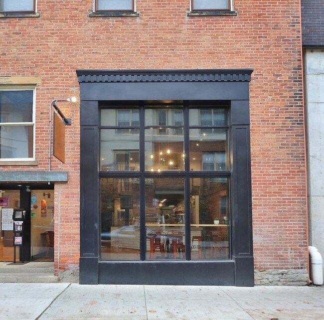 641 N High St
