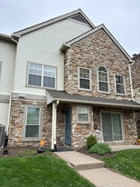 106 Remington Ct in Chalfont, PA - Building Photo