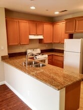 1800 E Lakeshore Dr in Lake Elsinore, CA - Building Photo - Building Photo