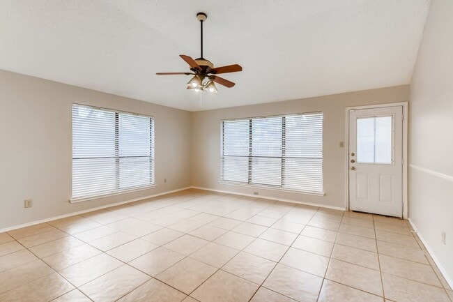 11835 Amy Frances Dr in San Antonio, TX - Foto de edificio - Building Photo