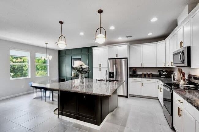 property at 16330 Oakview Dr