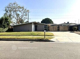 927 Barbra Ln in Redlands, CA - Building Photo