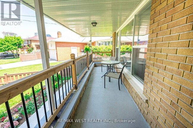 59 Redcar Ave in Toronto, ON - Building Photo - Building Photo