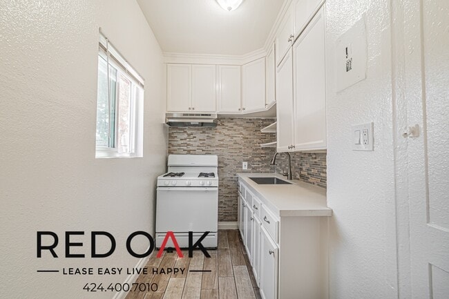 2663 Zoe Ave in Huntington Park, CA - Building Photo - Building Photo
