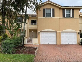 11232 NW 54th Terrace in Doral, FL - Building Photo