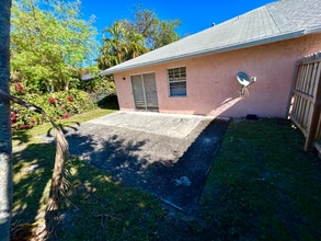 141 Plumage Ln in West Palm Beach, FL - Building Photo - Building Photo
