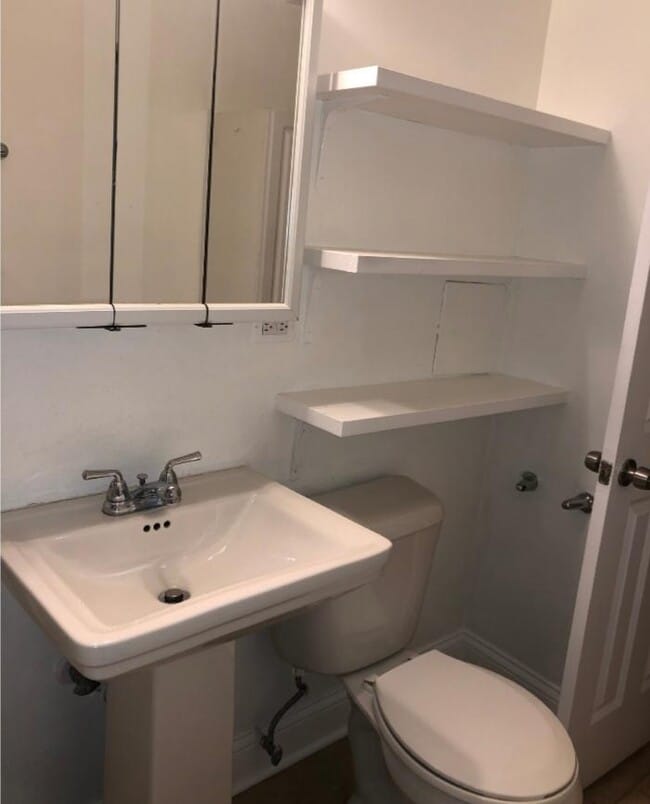 1231 Clinton Ave, Unit 1 in Berwyn, IL - Building Photo - Building Photo