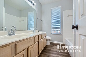 4649 Devonshire Dr in Grand Prairie, TX - Building Photo - Building Photo