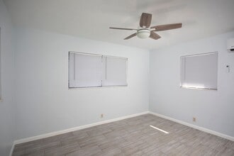 3700 Northside Dr in Key West, FL - Foto de edificio - Building Photo